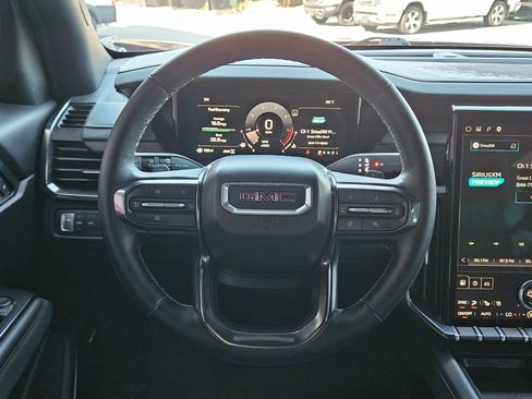 Used 2024 GMC Acadia AT4 w/ Super Cruise Package AWD/4WD image 15