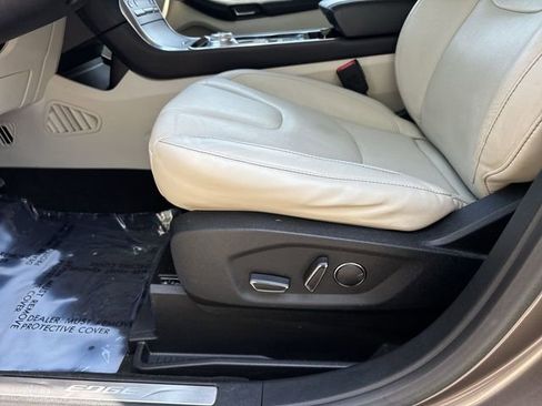 Used 2019 Ford Edge Titanium w/ Equipment Group 301A image 29