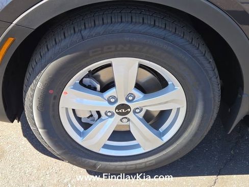 New 2026 Kia Sorento LX image 8