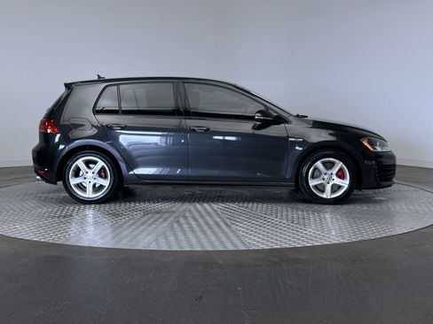 Used 2017 Volkswagen GTI Sport FWD image 10