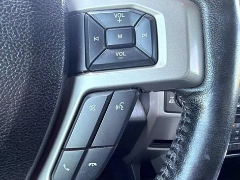 Used 2017 Ford F150 Lariat AWD/4WD image 23