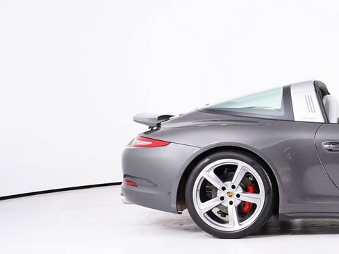 Used 2016 Porsche 911 Targa 4S AWD/4WD image 15