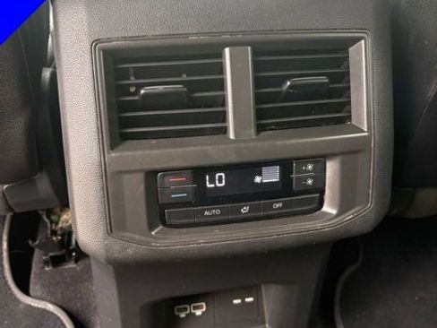 Used 2021 Volkswagen Atlas SE w/ Towing Package AWD/4WD image 28
