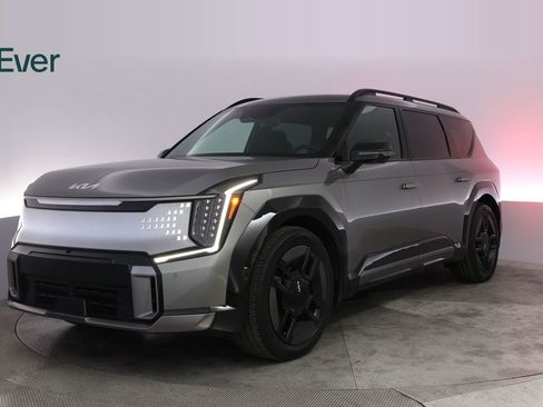 Used 2024 Kia EV9 GT-Line AWD/4WD image 2