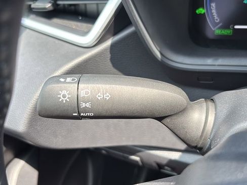 Used 2026 Toyota Corolla SE w/ SE Premium Package FWD image 19