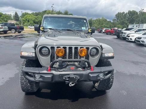Used 2023 Jeep Gladiator Rubicon w/ Cold Weather Group AWD/4WD image 6