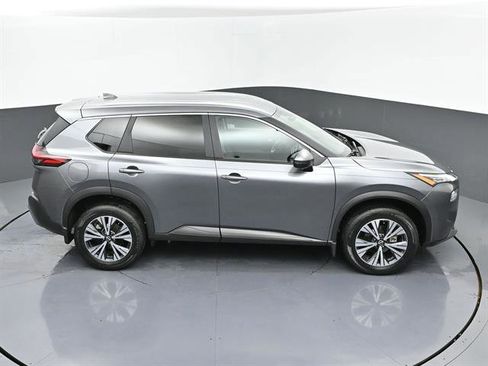 Used 2023 Nissan Rogue SV image 43