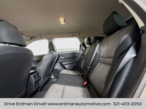 Certified 2024 Nissan Rogue SV image 9