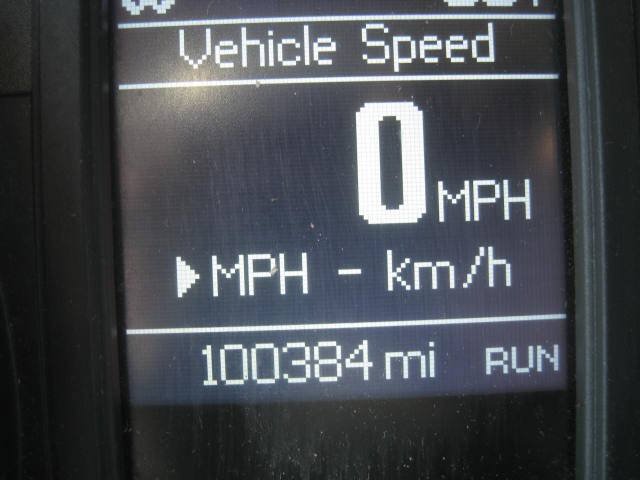 Used 2014 Chrysler Town & Country Touring FWD image 34