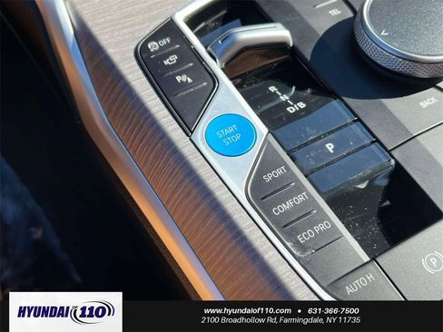 Used 2025 BMW i4 xDrive40i w/ Parking Assistance Package image 31