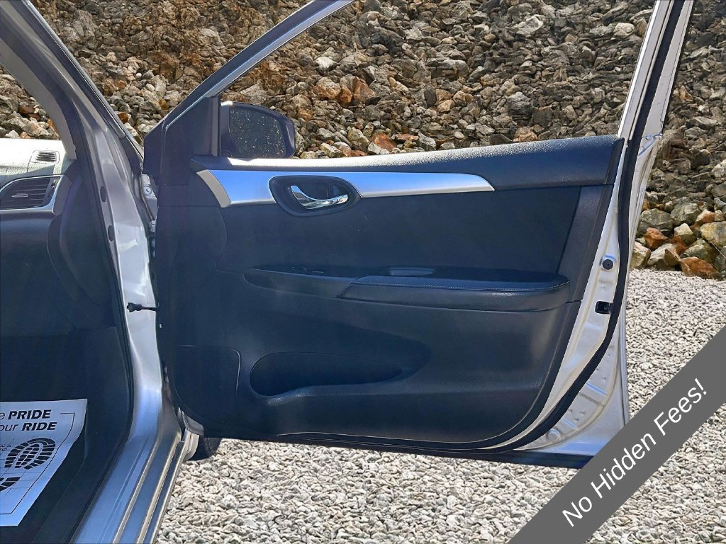 Used 2017 Nissan Sentra S FWD image 19