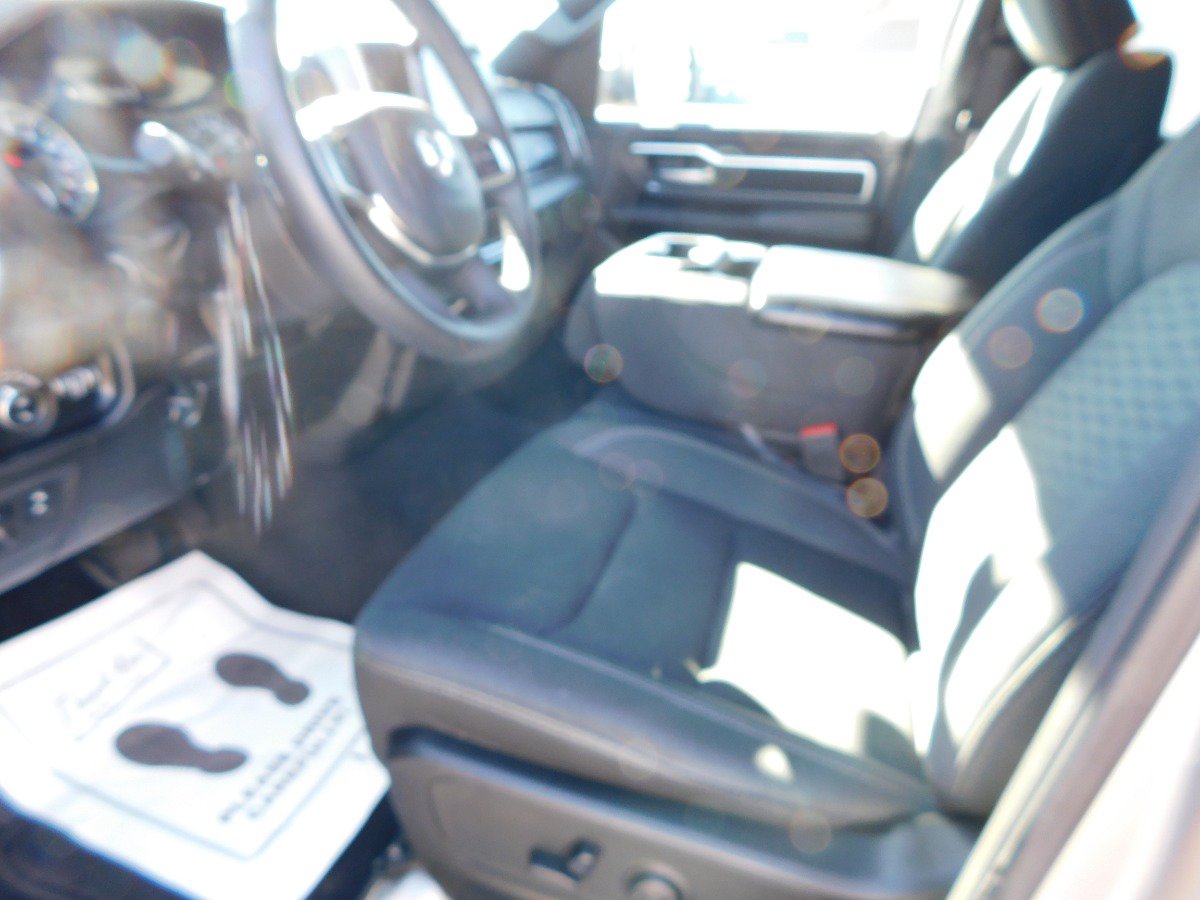 Used 2025 RAM 1500 Big Horn RWD image 19