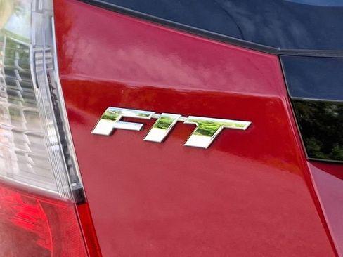 Used 2010 Honda Fit Sport image 30