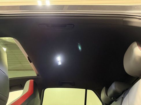 Used 2022 Volkswagen GTI Autobahn image 50