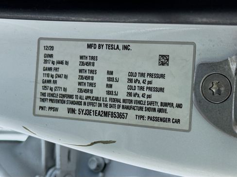 Used 2021 Tesla Model 3 Standard Range image 36