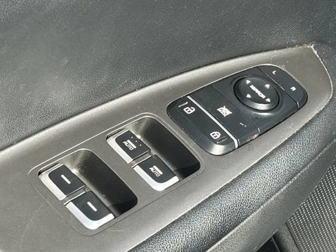 Used 2019 Kia Optima S w/ S Panoramic Sunroof Package FWD image 27