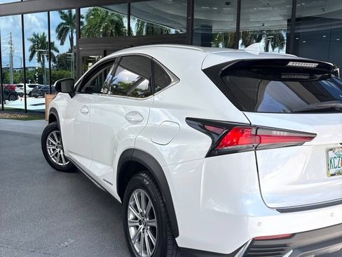 Used 2019 Lexus NX 300h AWD w/ Comfort Package image 4