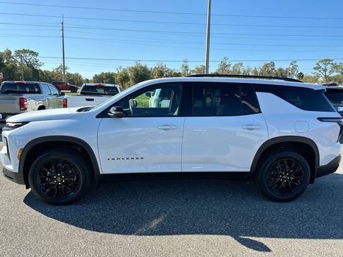 New 2026 Chevrolet Traverse LT image 6