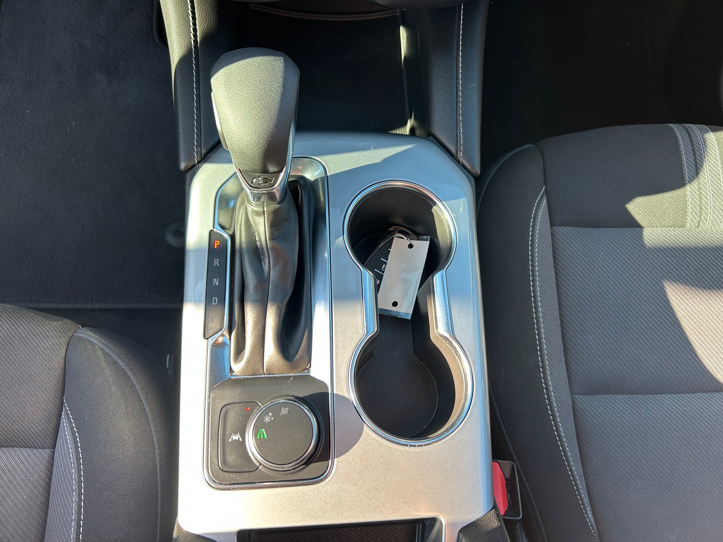 Used 2025 Chevrolet Blazer LT FWD image 20