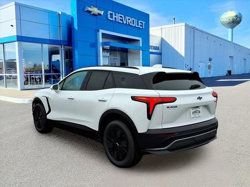 New 2026 Chevrolet Blazer EV LT image 6