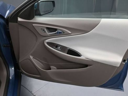Used 2024 Chevrolet Malibu LT FWD image 31