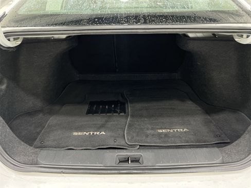 Used 2022 Nissan Sentra SV image 22