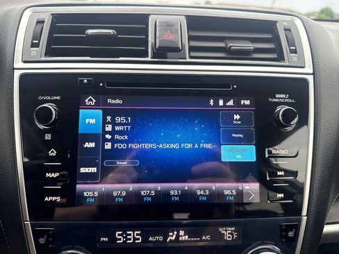 Used 2019 Subaru Outback 2.5i Limited AWD/4WD image 32