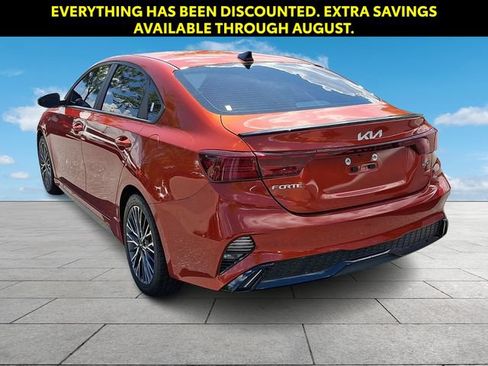Used 2023 Kia Forte GT-Line w/ GT-Line Premium Package FWD image 5