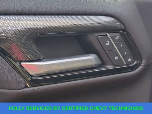 Used 2025 GMC Sierra 2500 AT4 w/ AT4 Premium Plus Package image 24