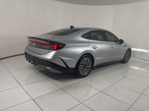 Certified 2025 Hyundai Sonata SEL FWD image 5