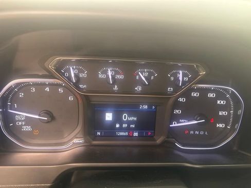 Used 2019 GMC Sierra 1500 SLT w/ SLT Premium Package AWD/4WD image 16