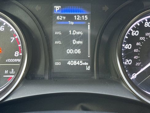 Used 2023 Toyota Camry SE image 27