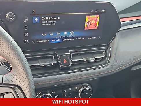 Used 2025 Chevrolet TrailBlazer RS w/ Convenience Package FWD image 28