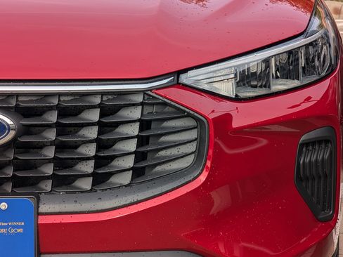 New 2026 Ford Escape Active image 8