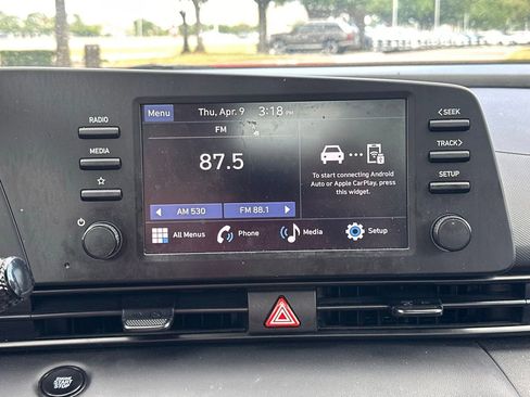 Used 2026 Hyundai Elantra Sport image 36