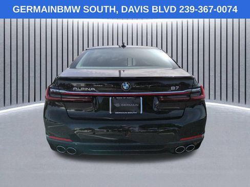 Used 2022 BMW ALPINA B7 xDrive AWD/4WD image 6