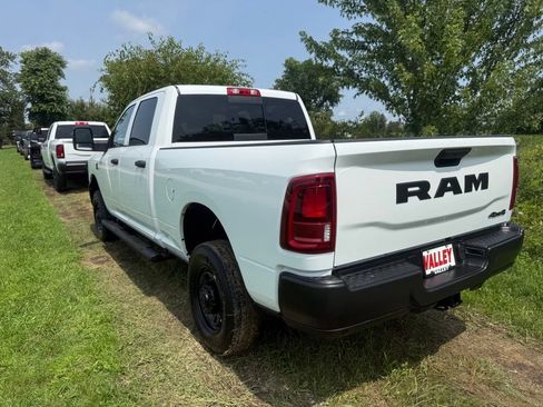 Used 2025 RAM 2500 Tradesman w/ Safety Group AWD/4WD image 5