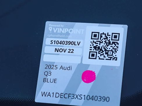 Used 2025 Audi Q3 2.0T Premium w/ Convenience Package image 26