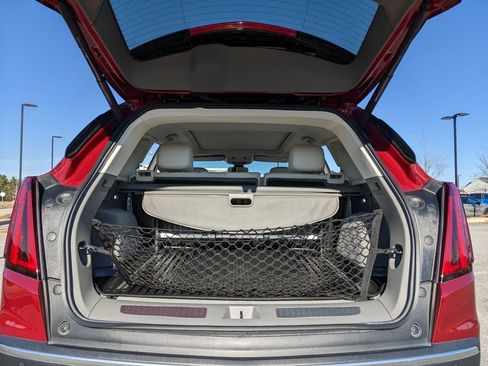 Used 2023 Cadillac XT5 Premium Luxury FWD image 46