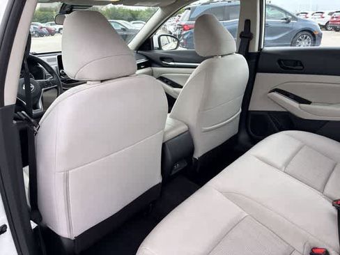 Used 2023 Nissan Altima 2.5 SV FWD image 19