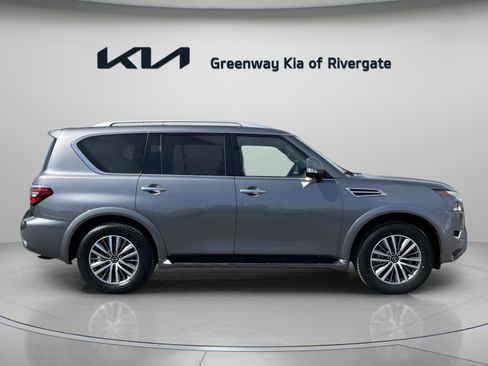 Used 2024 Nissan Armada SL image 8