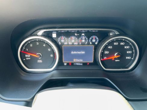Used 2021 Chevrolet Tahoe Premier RWD image 16