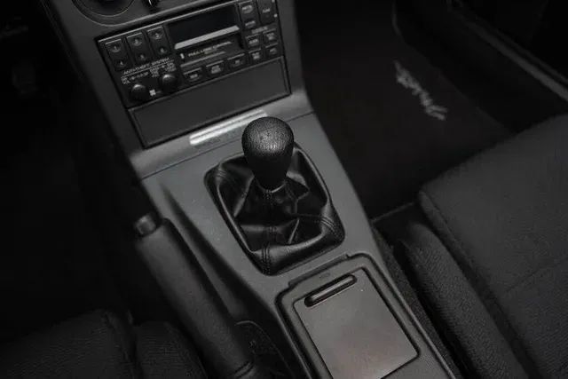 Used 1990 MAZDA MX-5 Miata RWD image 20