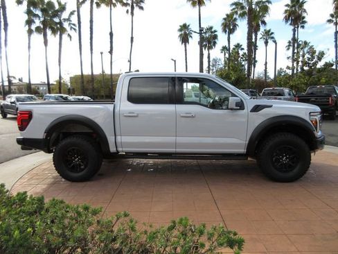 New 2025 Ford F150 Raptor image 5