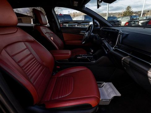 Used 2024 Kia Sportage SX image 31