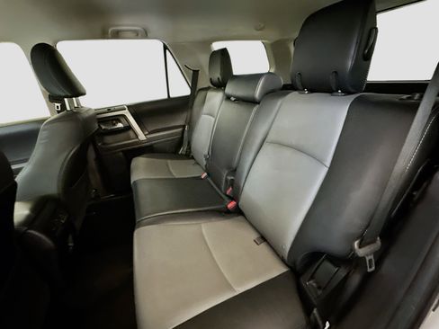 Used 2024 Toyota 4Runner SR5 Premium image 29