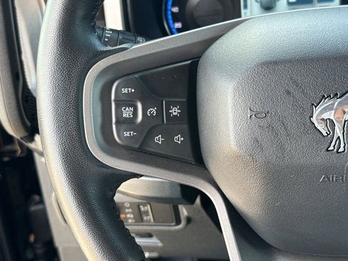 Used 2021 Ford Bronco Outer Banks AWD/4WD image 15