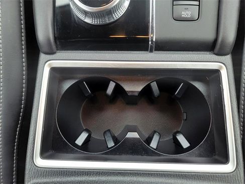 Used 2024 Mitsubishi Outlander SE image 29