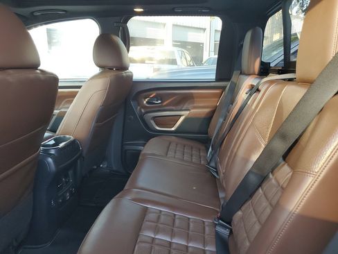 Used 2023 Nissan Titan Platinum Reserve w/ Moonroof Package AWD/4WD image 12