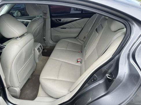 Used 2015 INFINITI Q50 w/ Moonroof Package RWD image 7